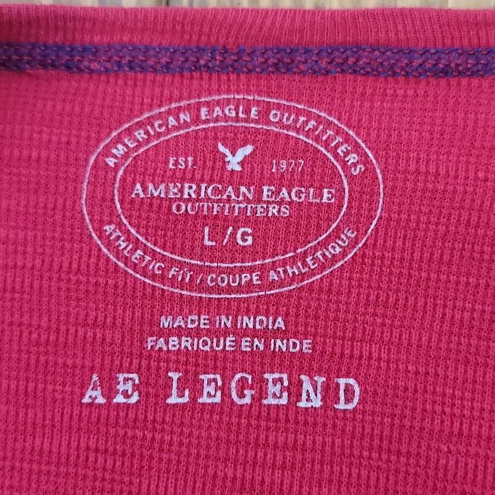American Eagle. Red Long Sleeve Thermal Shirt. Size Large. EUC